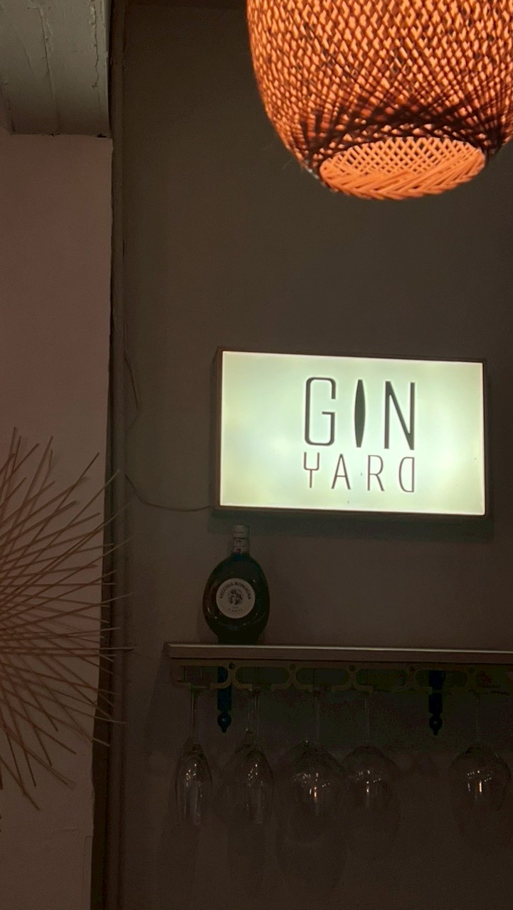 Gin Yard