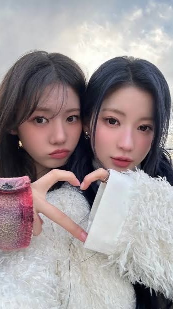 喜歡Asa rora的粉絲