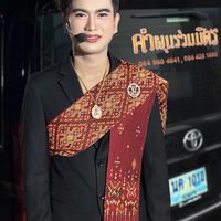 บ้านฮักหมอลำไมค์