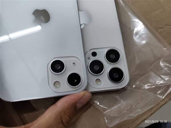 這就是iphone 13 相機換了位置 瀏海也變小了 Eprice 比價王 Line Today