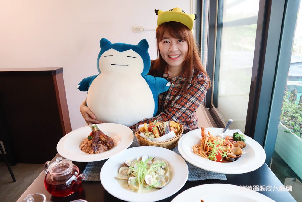 竹北平價美食餐廳推薦流浪貓香草義式廚房，竹北新開幕寶可夢主題美食餐廳！貓奴們快來找主子