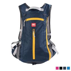 ◎多艙式設計，側面網袋配有鎖扣|◎底部網袋，網袋可以裝騎行頭盔|◎透氣肩帶，輕薄設計，更服貼、更透氣品牌定位:流行品牌品牌:PUSH!背法:後背包款:後背包顏色:多色組合外層材質:尼龍開口方式:拉鍊式