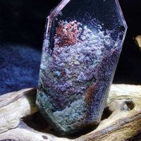 藏。 水晶鋪