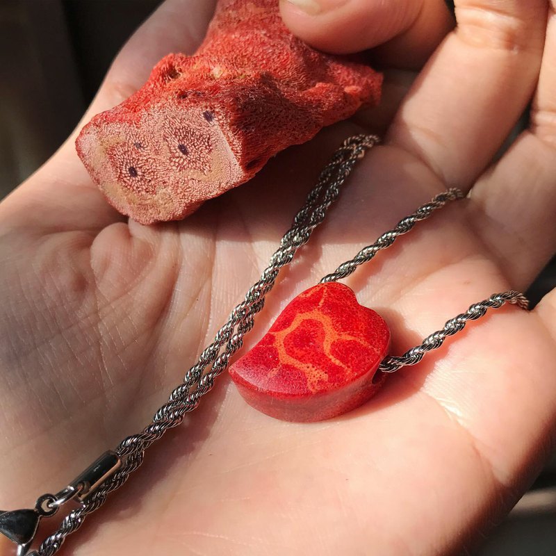 【Lost and find】天然石 紅珊瑚 勾玉 心 項鍊