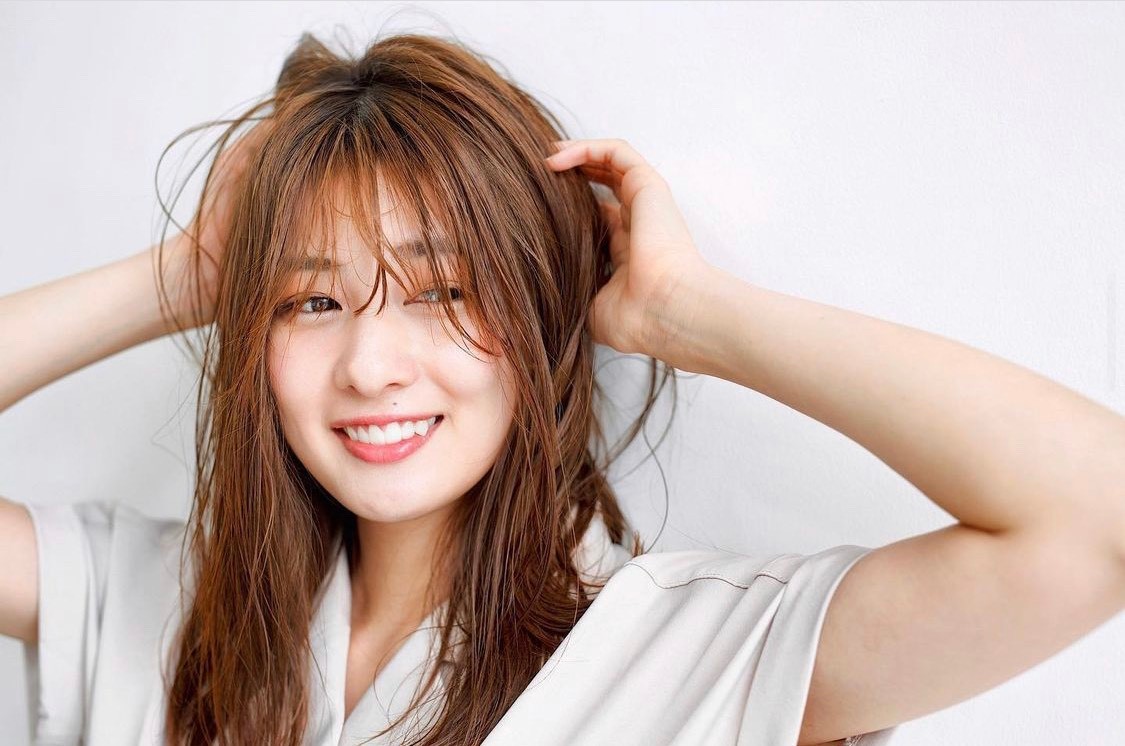 アンニュイな女性らしさを感じられるヘア紹介 Hair