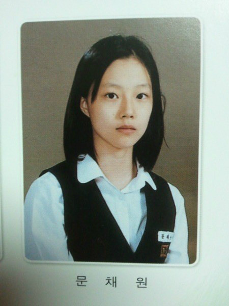 《惡之花》文彩元學生舊照，意外超像林秀晶&太妍！