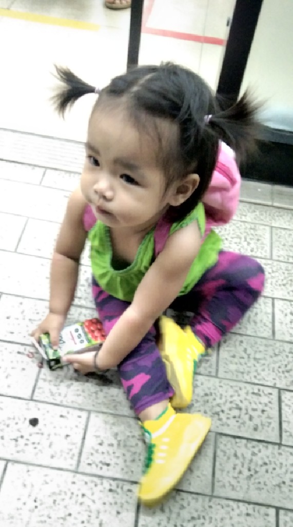 รวมพล คนเห่อ ลูก มาอวดภาพลูกที่สุดแสนน่ารักและไร้เดียงสา