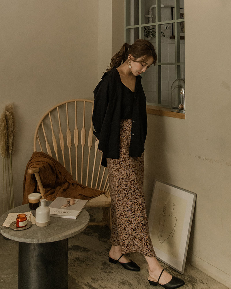 後腰鬆緊/有內裡/韓國商品 商品長度/適中 商品版型/適中 商品厚薄/適中 商品彈性/適中 