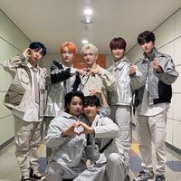 JK iEｯｯｯ⁉️~金欠JKの人権の行方~