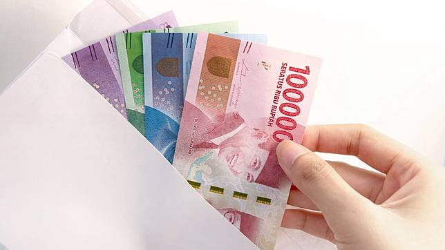 Pemerintah Pastikan THR Karyawan Dipotong Pajak