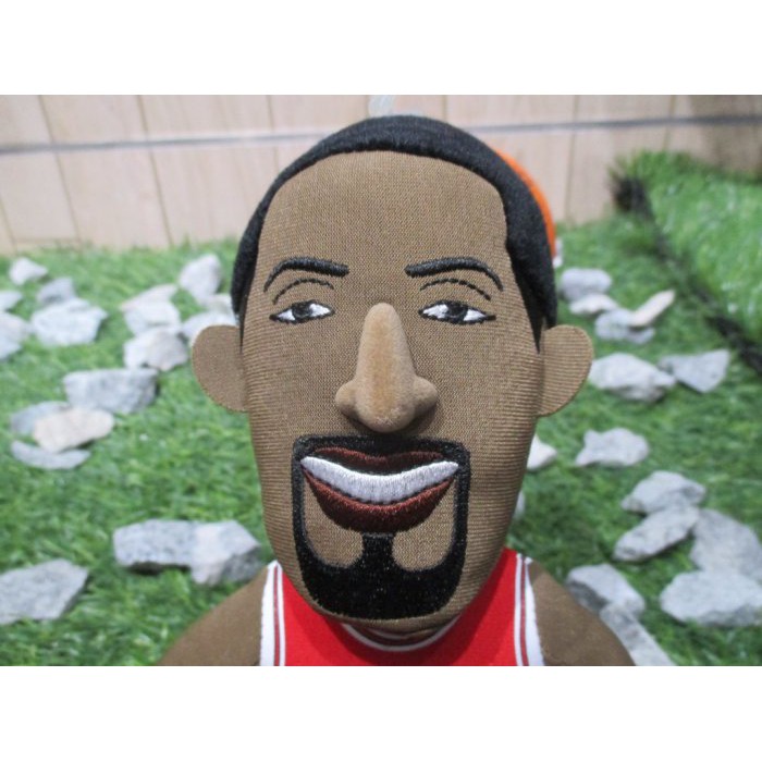 #iSport #公仔 #NBA #MandN #公牛 #SCOTTIE #PIPPEN #板凳怪獸 #娃娃 J86H◇所有商品皆100%公司正品 全新現貨 販售商品皆開立發票 敬請安心選購☺◇本賣場