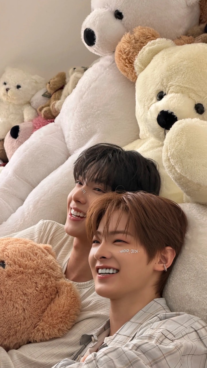 哇愛립🐰🦊