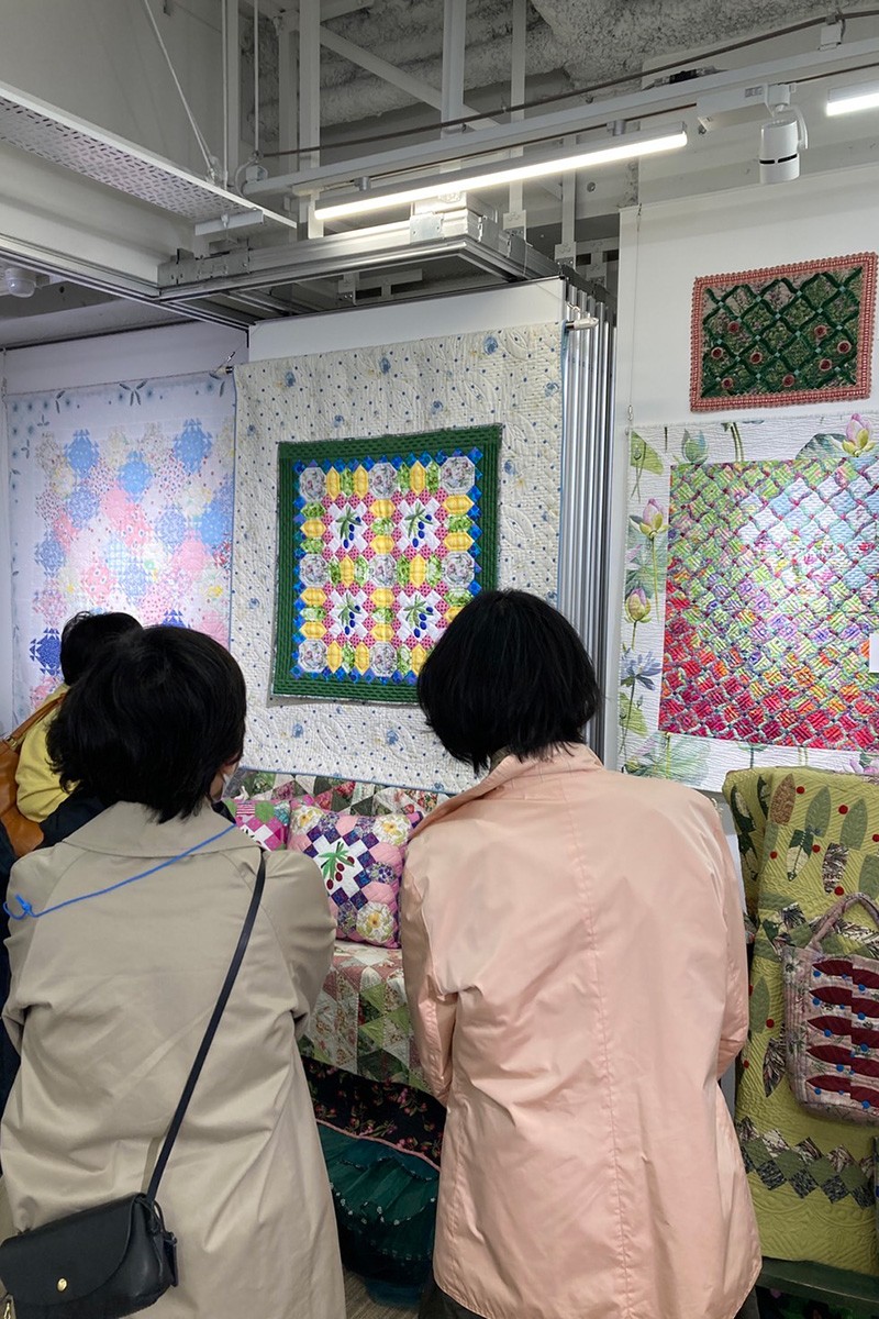 山口 百恵 キルト 作家