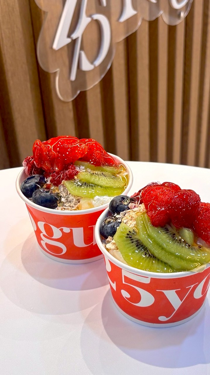 🍓🫐25yogurt 🍦(สุรวิวัฒน์)