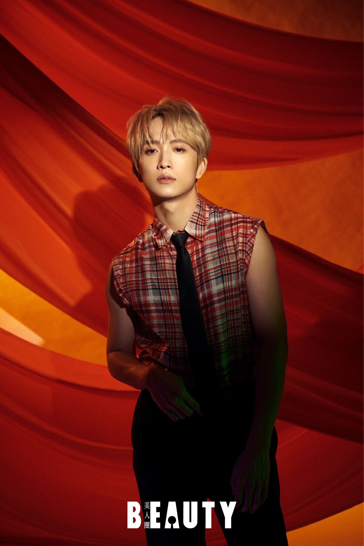 【美人圈專訪】「九澤CP」合體登封面狂放閃，邱鋒澤更表白陳零九是「True Love」！