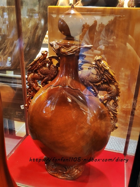 【三峽老街】三峽必買伴手禮 #台灣檜木館 #彰化社頭棉襪機能服飾 #襪子一雙10元 #三角湧老街 (7).jpg