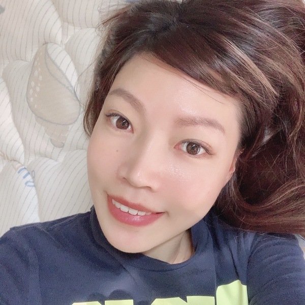 倪倪愛生活－『台中床墊』客製訂床舒適夜夜好眠居家網美3C族台灣製最佳天然乳膠蜂巢獨立筒床墊選擇－【睡覺達人維塔小姐VITA SLEEP】台中豐原門市直擊分享