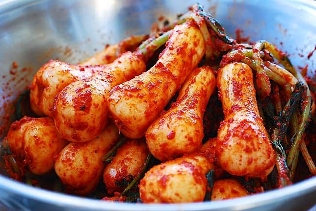 9 Jenis Olahan Kimchi di Korea, Ada yang Rasa Rendang Gak?