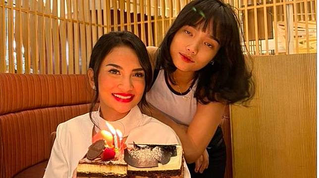 Venessa Angel dan Fuji [instagram]