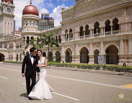 Jalani Foto Prewedding, Whulandary Herman Cantik Pakai Gaun Putih