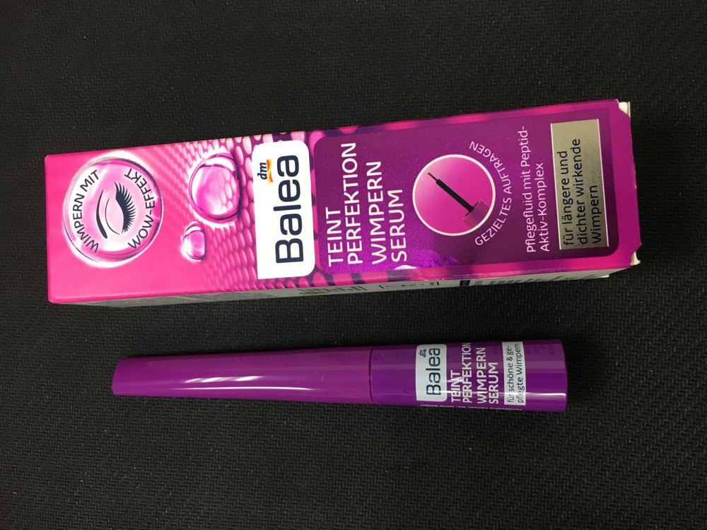 德國Balea睫毛生長菁華4.5ML . 效期（2019/12） 睫毛的保養品,,含多種胜肽,幫助睫毛濃密生長 使用方法： 早晚潔面後，睫毛上不要用任何東西。用增長液，對著鏡子塗抹上睫毛根部，不要用在