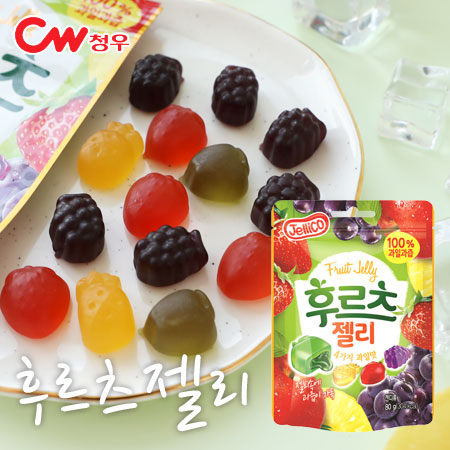 造型可愛的綜合果汁軟糖n四種口味 吃下去有爆漿的口感n軟Q好吃～超juice～