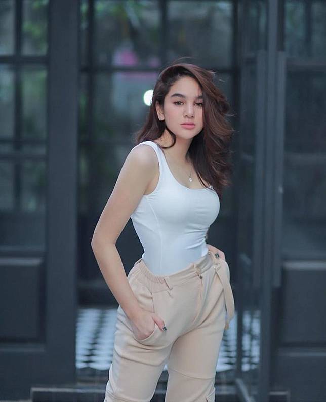 6 Potret Cantik Hana Hanifa Artis FTV Terlibat Prostitusi 6 Potret Cantik Hana Hanifa Artis FTV Terlibat Prostitusi