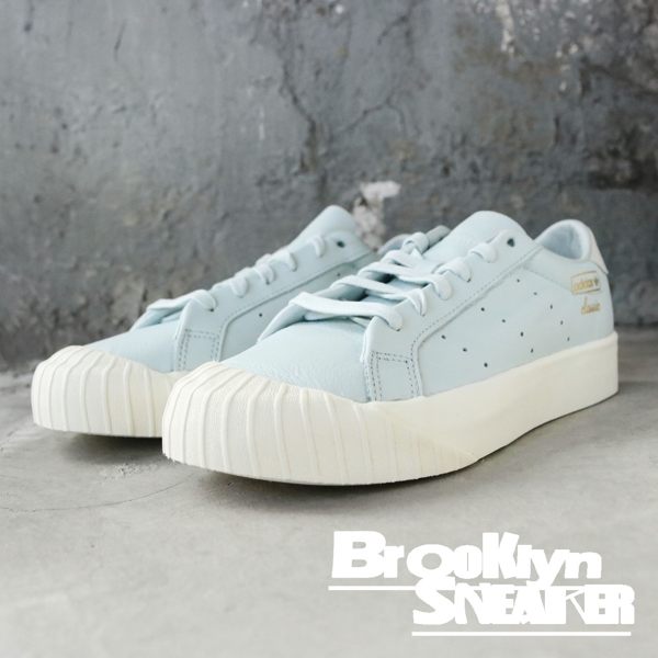 ADIDAS everyn 淺藍 馬卡龍 復古 金標 餅乾鞋 女 (布魯克林) AQ1141