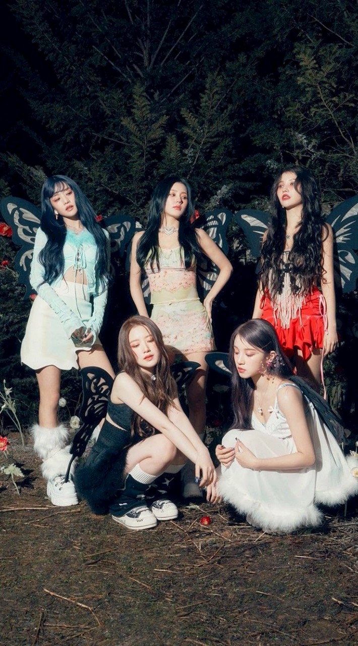 i-dle 蝴蝶園🦋