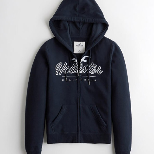 Hollister以海鷗經典標誌著稱呈現南加州慵懶浪漫風情其自然卻充滿個性的設計越來越廣受各休閒時尚人士的喜愛