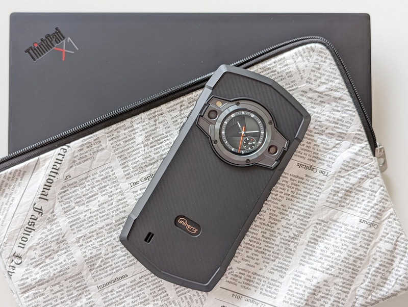 Titanを超える鈍器の中の鈍器スマホ「Unihertz TickTock」を衝動
