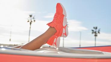 官方新聞 / 無畏新女力 PUMA Nova x Pantone 穿上 2019 年度代表色活珊瑚橘