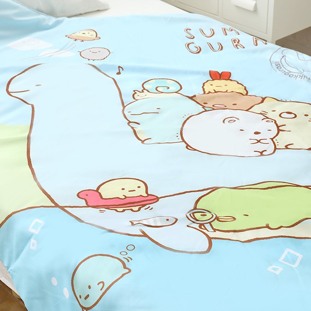 尺寸:120x150cm (4x5尺) 台灣製造，安心滿分觸感柔順、輕盈，帶給您舒適的柔軟觸感內鋪棉涼被，無拉鍊。超療癒角落小夥伴營造溫馨空間氛圍。台灣正版授權商品內容物：單人4x5尺鋪棉涼被1件(無