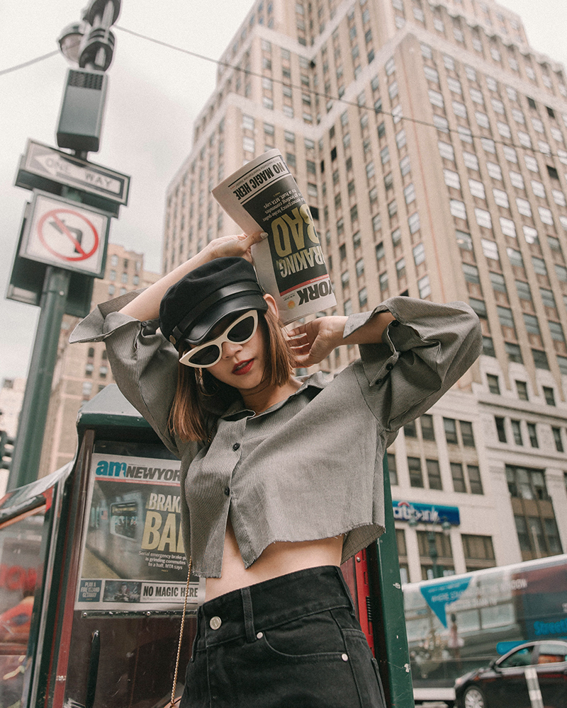 下擺不收邊/前排釦/短版 商品長度/短版商品版型/適中商品厚薄/適中商品彈性/無