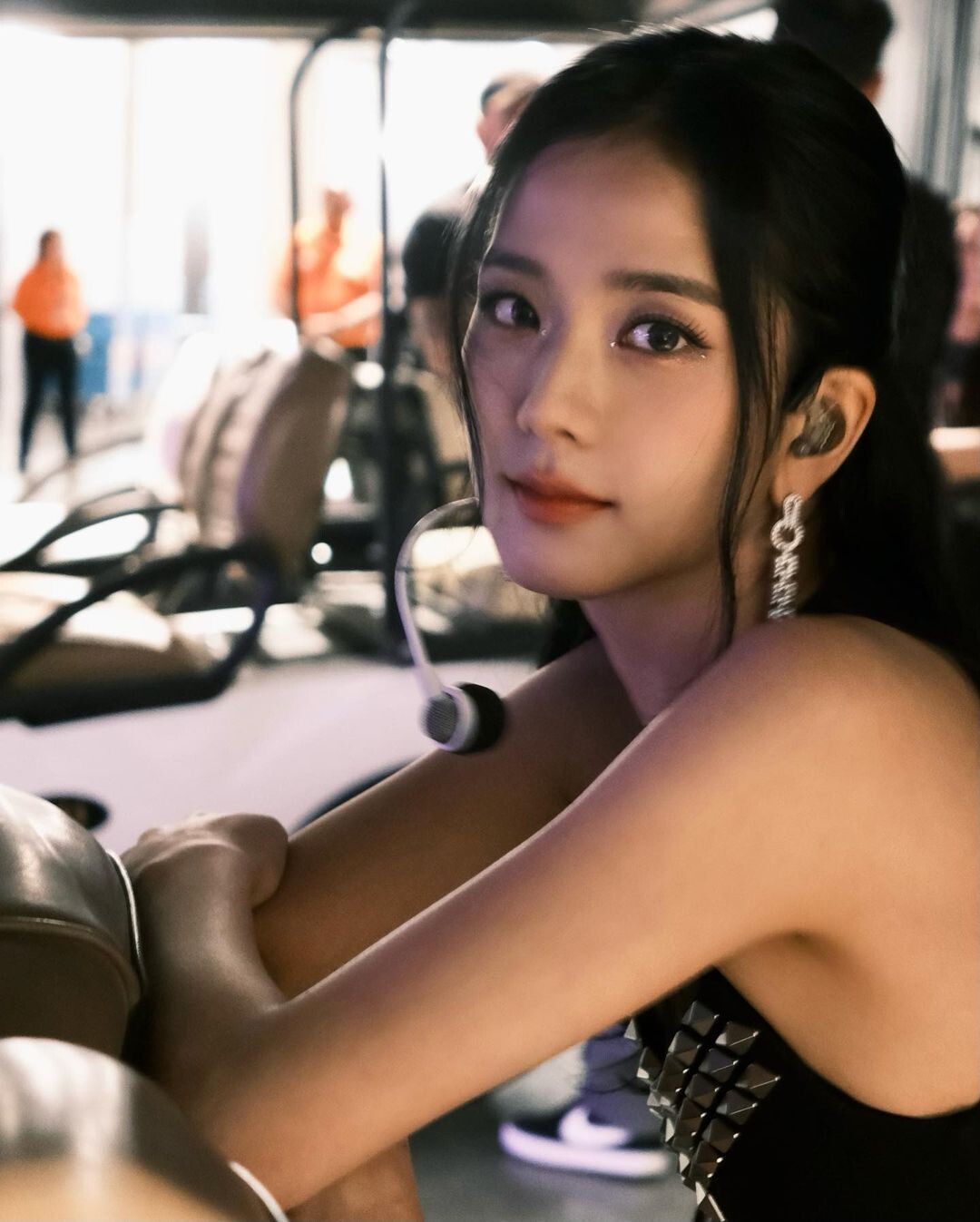 獲得月品牌排名一位數最多的六位女偶像，她三倍斷層冠26個月，全韓國最紅的女人！