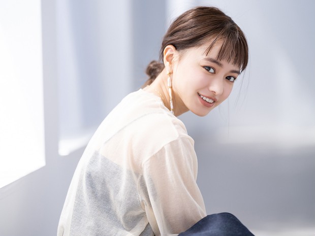 ピンを使わないまとめ髪を覚えたい 山本舞香 北原果 無造作なこなれシニヨン