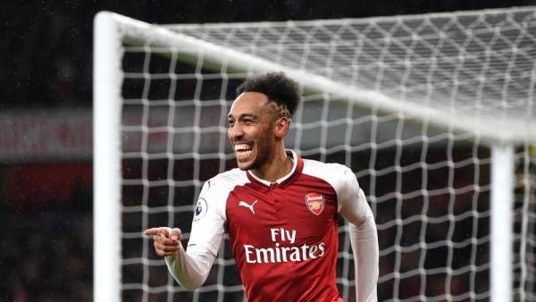 Tinggalkan Arsenal, Aubameyang Tiba di Barcelona