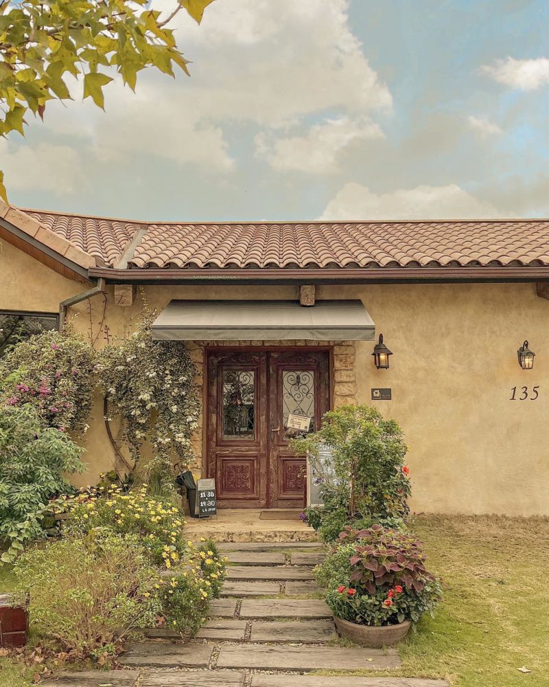 Jo’s corner cafe niu_u