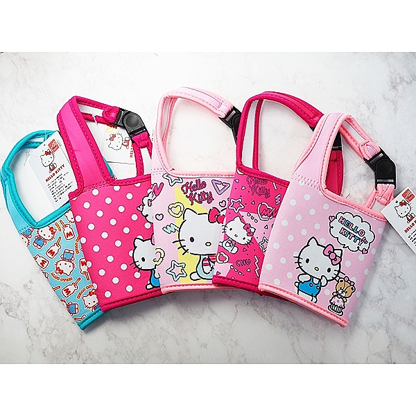 簡易式卡扣設計，不容易斷裂脫落n易清洗，稍有彈性，隨行杯、手搖杯適用