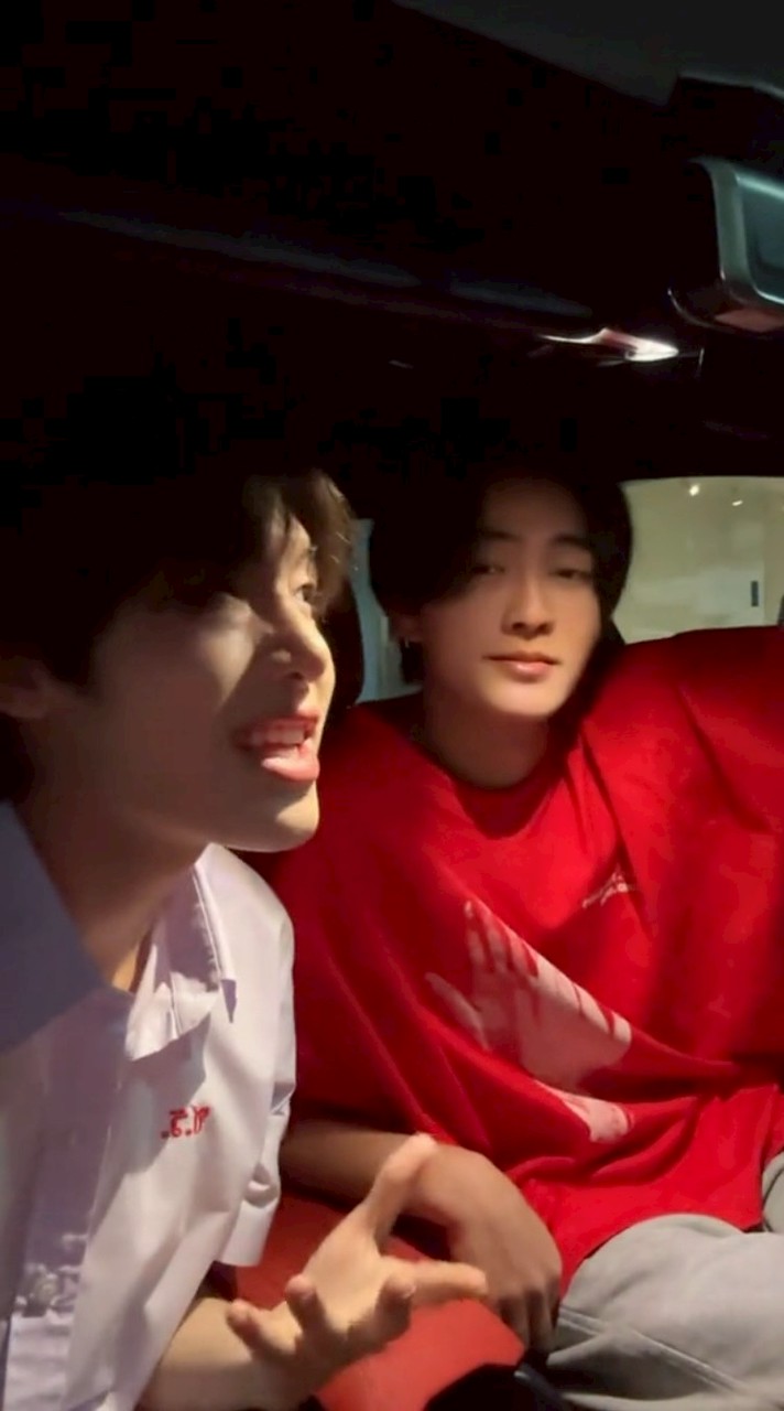 เอ้า ก็เป็นพี่จริงๆนี่หน่า
