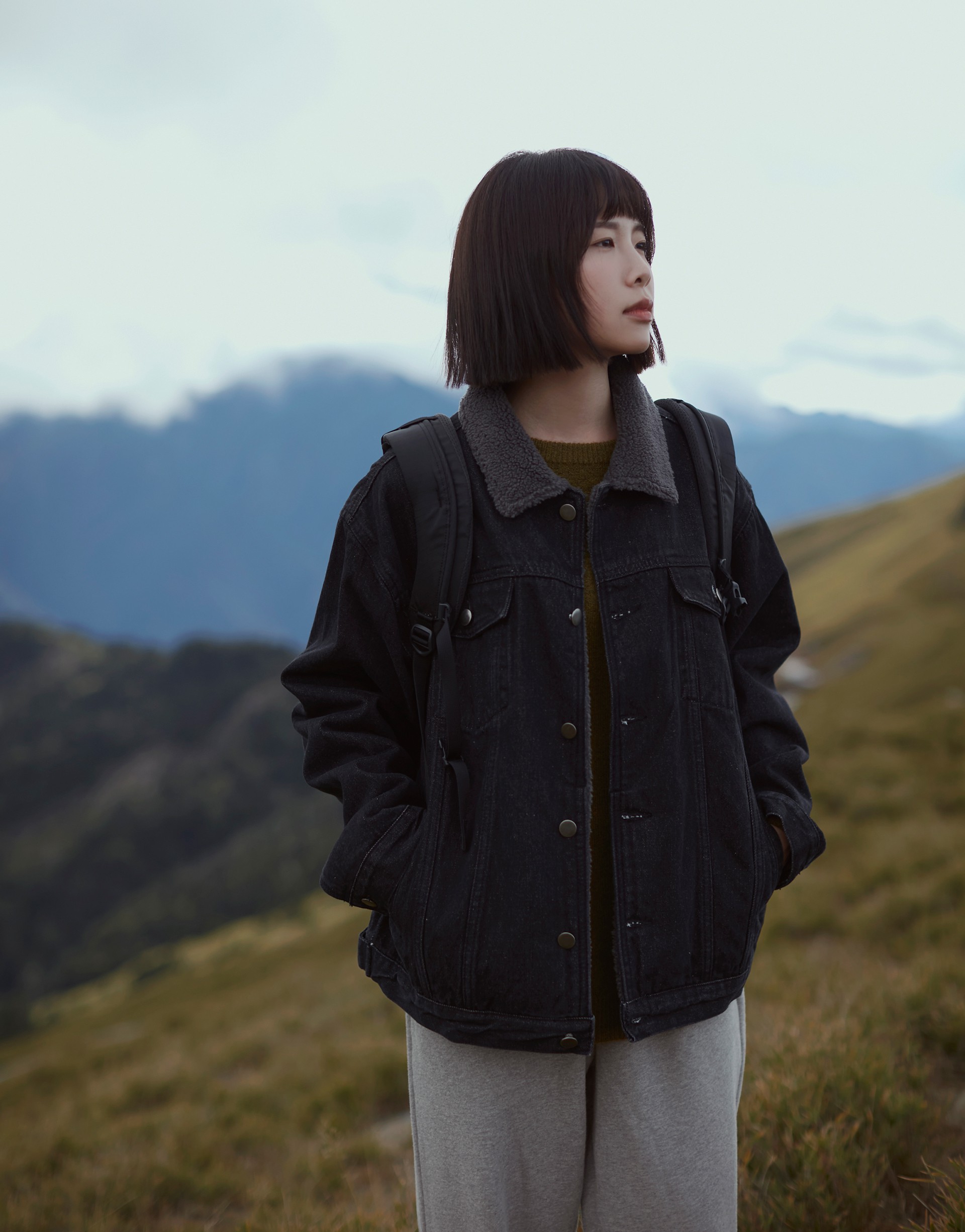 URBAN毛領黑色單寧外套-PAZZO