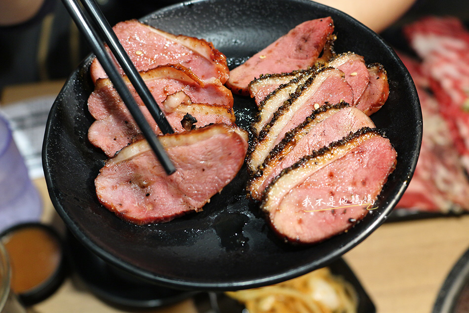 板橋站涓豆腐,板橋文化路一段,板橋文化路美食,板橋文化路吃到飽,板橋站居酒屋,板橋站夜店,板橋站調酒,板橋站啤酒喝到飽,板橋啤酒喝到飽,板橋站宵夜