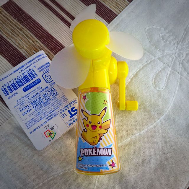 X射線【C454564】神奇寶貝超動能風扇，迷你隨身電風扇/涼風扇/手環/貼片/手帕毛巾/手動/寶可夢/皮卡丘
