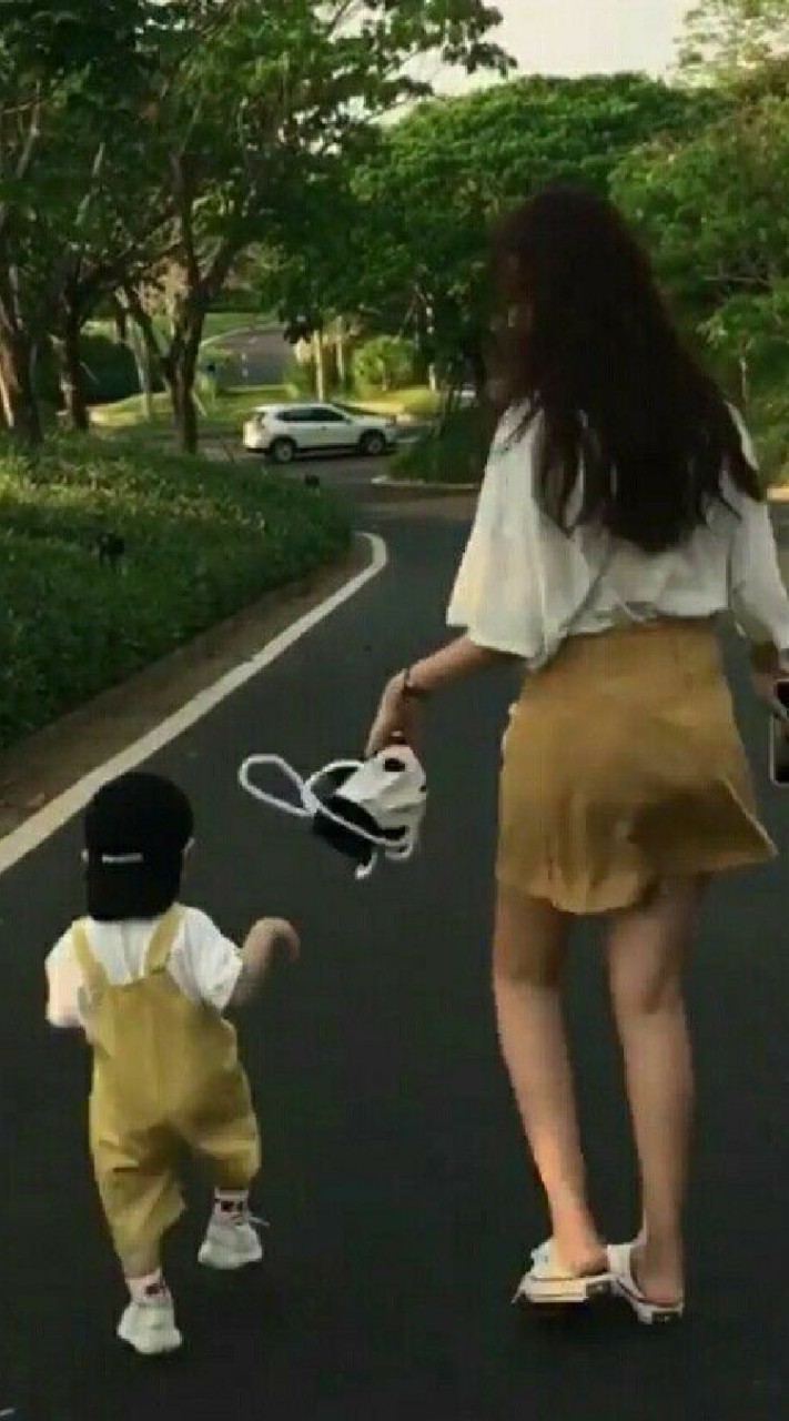 บ้านเลี้ยงเด็กแสนสุข