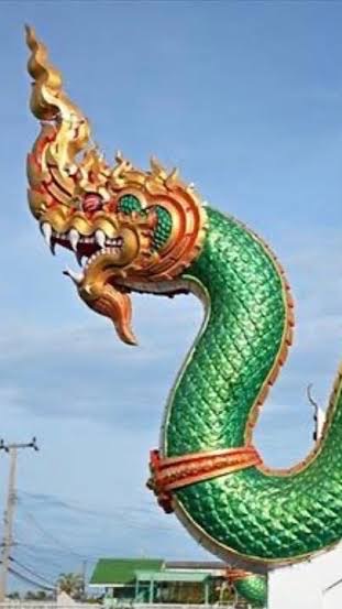 เขียวมรกต