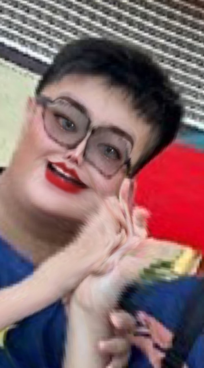 問號欸???