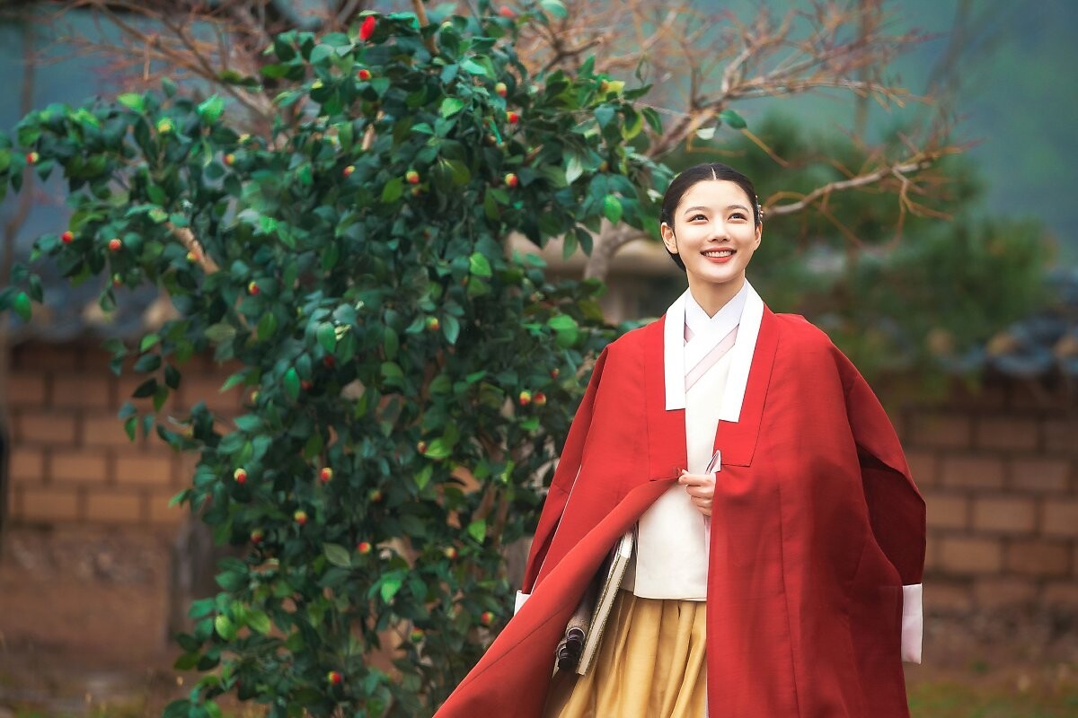 《與惡魔有約》金裕貞古裝造型美翻！盤點金裕貞歷年古裝造型