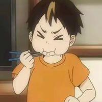 排少群