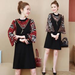 ◎★此為預購商品★訂單成立後7-14天完成出貨|◎無論華麗復古 可愛俏皮 小資熟女都適合|◎快來選購妳的美麗服裝 令男孩怦然心動穿衣學品牌定位:流行品牌品牌:K.W.款式:洋裝適穿性別:女生顏色:紅色