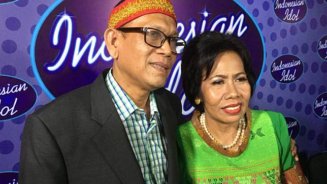 Putrinya Jadi Idola Baru Orangtua Maria Simorangkir Mengaku Was Was Mengapa Tribunnews Com Line Today Maria simorangkir kagumi promosi kemenpar untuk danau toba. orangtua maria simorangkir mengaku